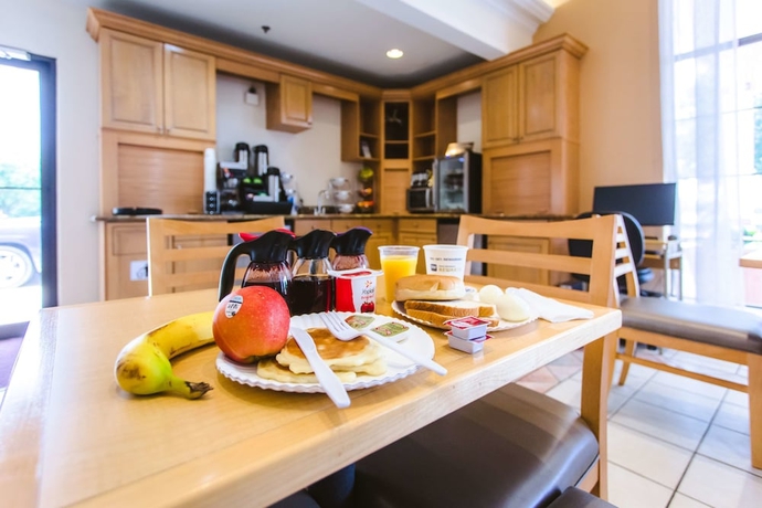 Imagen del bar/restaurante del Hotel Best Western Pearland Inn. Foto 4