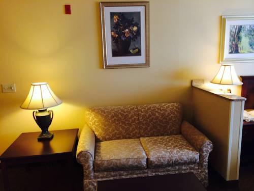 Imagen de la habitación del Hotel Best Western Penn-ohio Inn & Suites. Foto 4