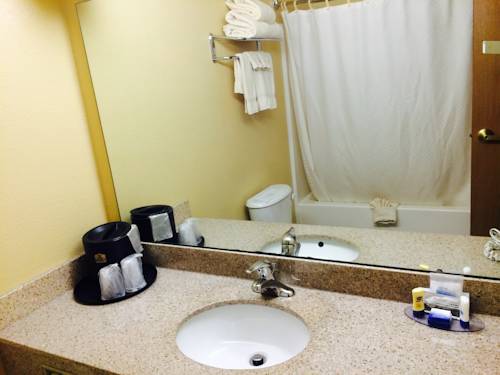 Imagen de la habitación del Hotel Best Western Penn-ohio Inn & Suites. Foto 14