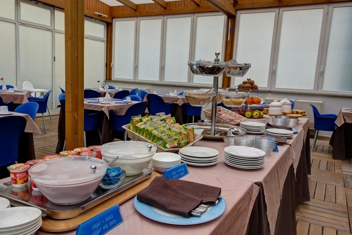 Imagen del bar/restaurante del Hotel Best Western Plaza. Foto 4