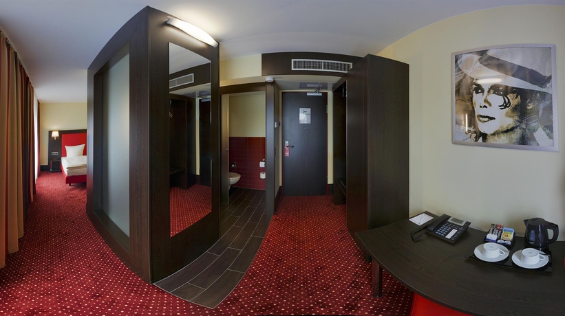 Imagen de la habitación del Hotel Best Western Plaza Hamburg. Foto 13