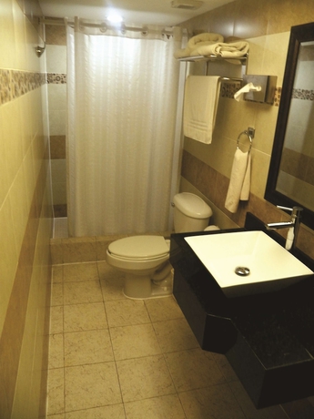 Imagen de la habitación del Hotel Best Western Plaza Matamoros. Foto 9