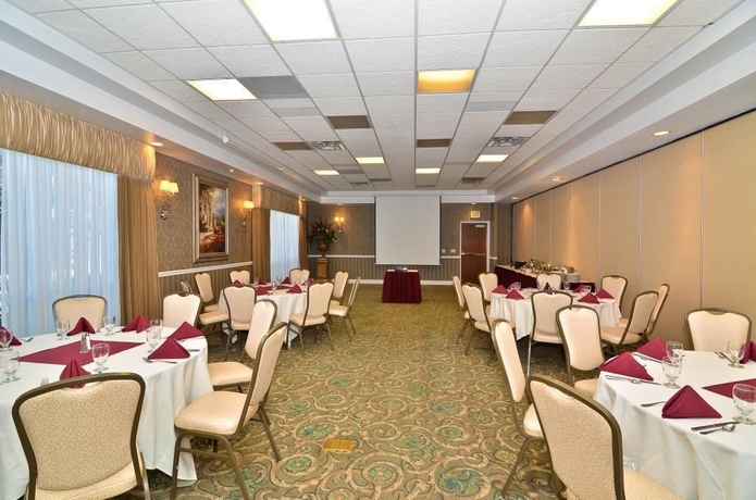 Imagen de los interiores del Hotel Best Western Plus Abbey Inn. Foto 12