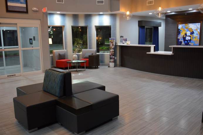 Imagen de los interiores del Hotel Best Western Plus Airport Inn & Suites. Foto 16
