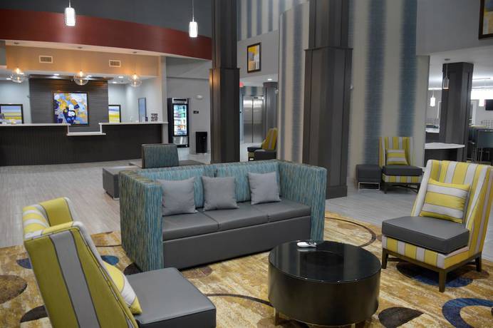 Imagen de los interiores del Hotel Best Western Plus Airport Inn & Suites. Foto 18