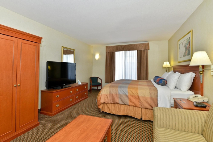 Imagen de la habitación del Hotel Best Western Plus Airport Inn and Suites, Oakland. Foto 9