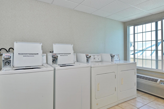 Imagen de los interiores del Hotel Best Western Plus Airport Inn and Suites, Oakland. Foto 14