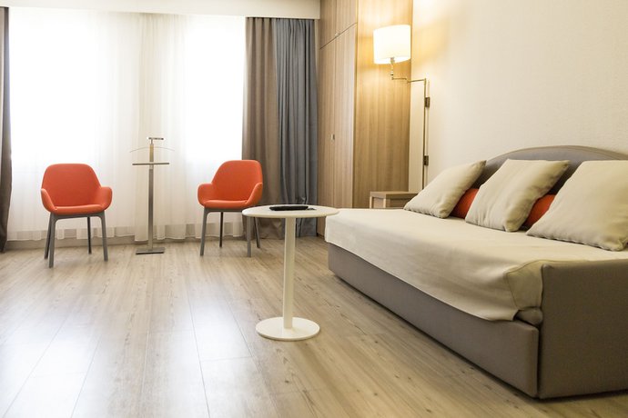 Imagen de la habitación del Hotel Best Western Plus Ajaccio Amiraute. Foto 7