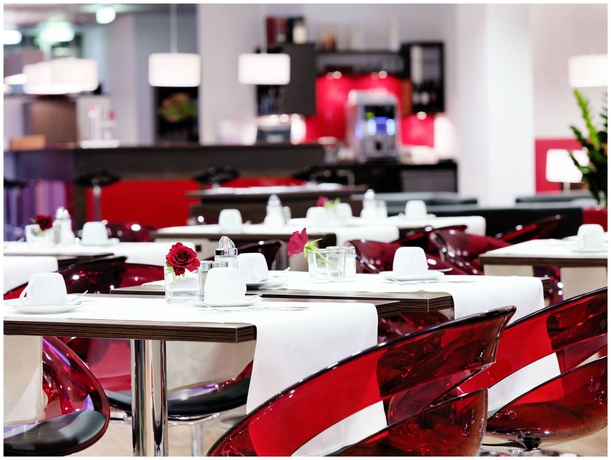 Imagen del bar/restaurante del Hotel Best Western Plus Amedia Wien. Foto 3