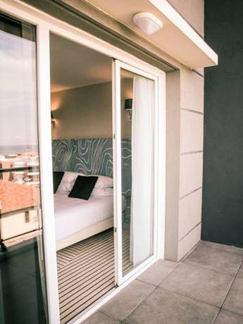 Imagen de la habitación del Hotel Best Western Plus Antibes Riviera. Foto 3