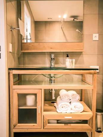 Imagen de la habitación del Hotel Best Western Plus Antibes Riviera. Foto 10