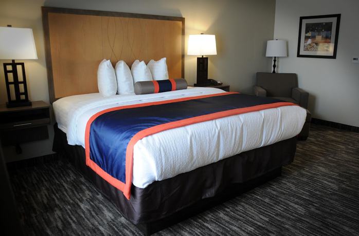 Imagen de la habitación del Hotel Best Western Plus Ardmore Inn And Suites. Foto 2