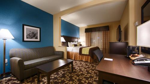 Imagen de la habitación del Hotel Best Western Plus Arlington North and Suites. Foto 4