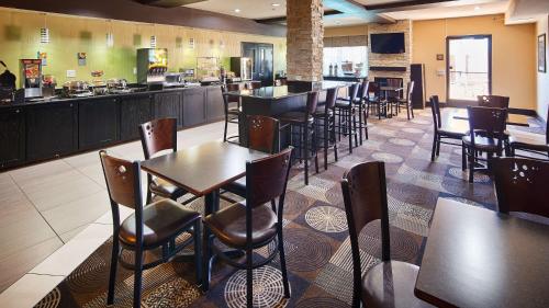 Imagen general del Hotel Best Western Plus Arlington North and Suites. Foto 1