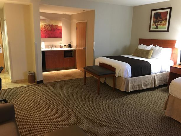 Imagen de la habitación del Hotel Best Western Plus Arrowhead. Foto 9