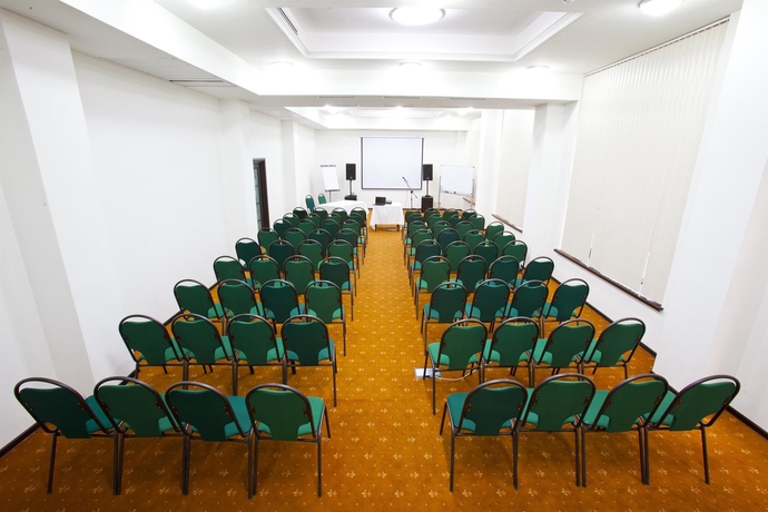 Imagen de los interiores del Hotel Best Western Plus Atakent Park. Foto 11