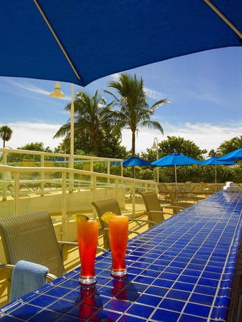 Imagen del bar/restaurante del Hotel Best Western Plus Atlantic Beach Resort. Foto 4
