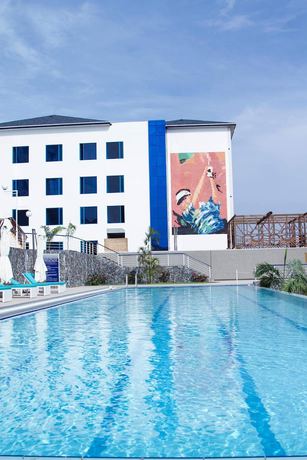 Imagen de la piscina del Hotel Best Western Plus Atlantic. Foto 38