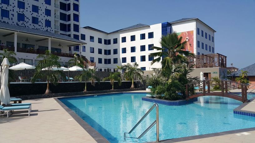 Imagen de la piscina del Hotel Best Western Plus Atlantic. Foto 39