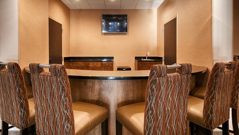 Imagen de los interiores del Hotel Best Western Plus Atrium Inn And Suites. Foto 12