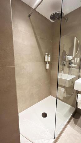 Imagen de la habitación del Hotel Best Western Plus Au Grand Saint Jean. Foto 4