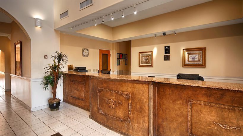 Imagen de los interiores del Hotel Best Western Plus Bass And Suites. Foto 16