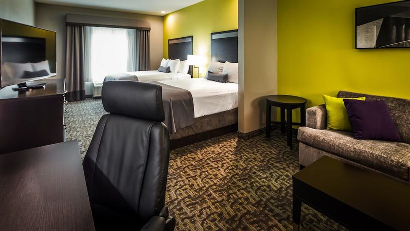 Imagen de la habitación del Hotel Best Western Plus Bay City Inn and Suites. Foto 3