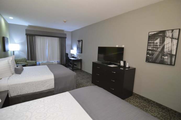 Imagen de la habitación del Hotel Best Western Plus Bay City Inn and Suites. Foto 5