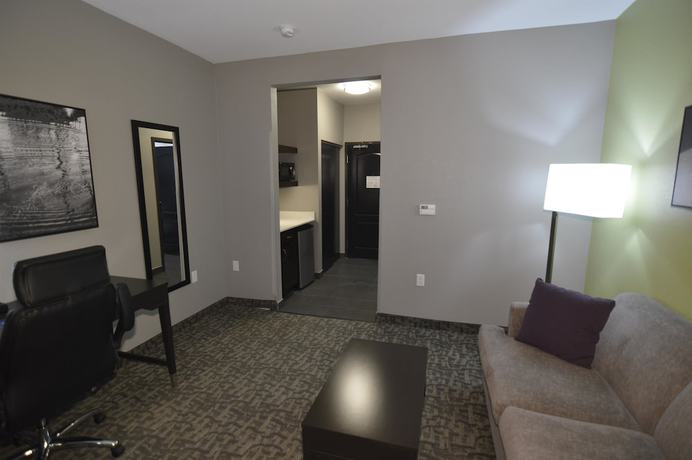 Imagen de la habitación del Hotel Best Western Plus Bay City Inn and Suites. Foto 16