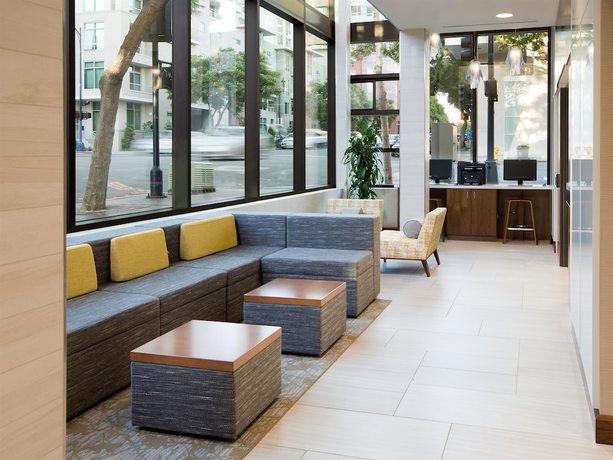 Imagen de los interiores del Hotel Best Western Plus Bayside Inn. Foto 12