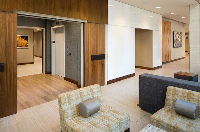 Imagen de los interiores del Hotel Best Western Plus Bayside Inn. Foto 13