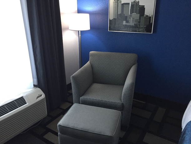 Imagen de la habitación del Hotel Best Western Plus Birmingham Inn and Suites. Foto 12