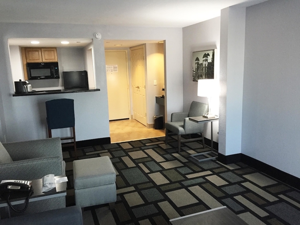 Imagen de la habitación del Hotel Best Western Plus Birmingham Inn and Suites. Foto 16