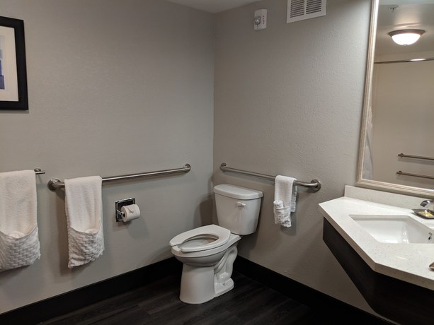 Imagen de la habitación del Hotel Best Western Plus Bloomington East. Foto 8