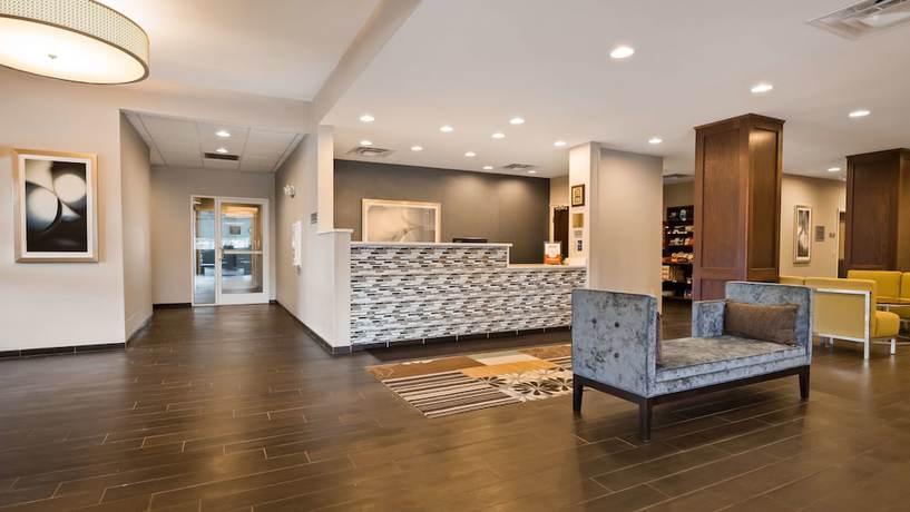 Imagen de los interiores del Hotel Best Western Plus Boardman Inn And Suites. Foto 15