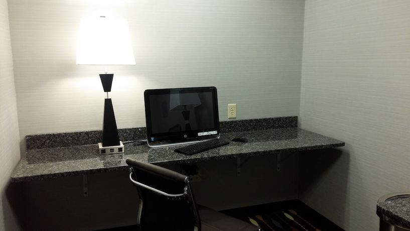 Imagen de la habitación del Hotel Best Western Plus Boardman Inn And Suites. Foto 7