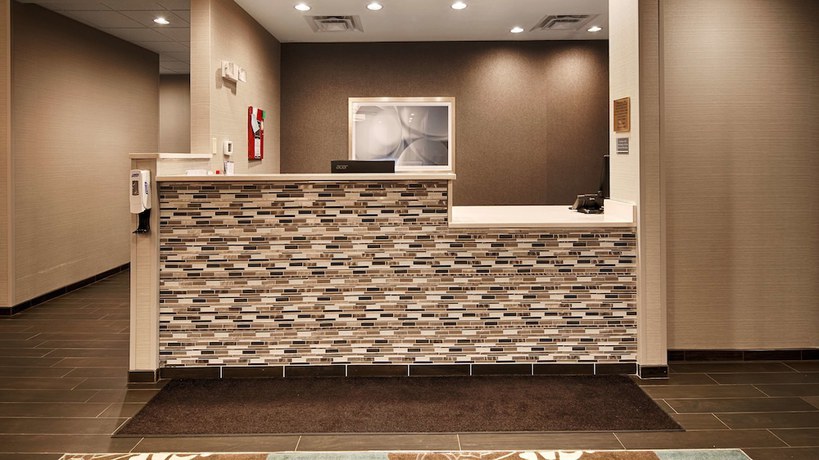 Imagen de los interiores del Hotel Best Western Plus Boardman Inn And Suites. Foto 16