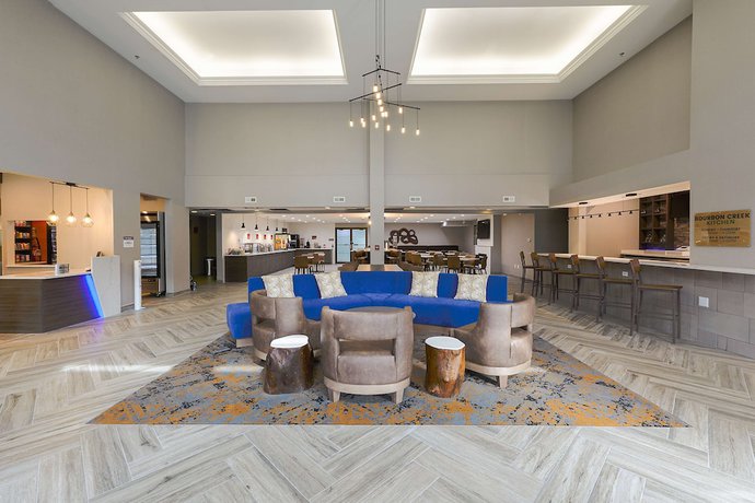 Imagen de los interiores del Hotel Best Western Plus Bourbonnais and Suites. Foto 18