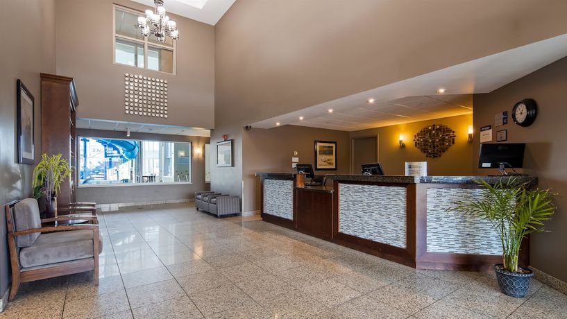 Imagen de los interiores del Hotel Best Western Plus Brandon Inn. Foto 16