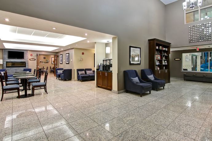 Imagen de los interiores del Hotel Best Western Plus Brandon Inn. Foto 17
