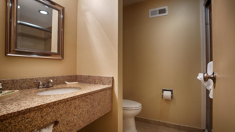 Imagen de la habitación del Hotel Best Western Plus Bridgeport Inn. Foto 7
