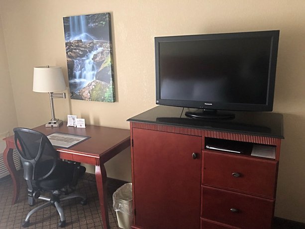 Imagen de la habitación del Hotel Best Western Plus Bridgeport Inn. Foto 11