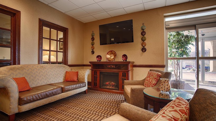 Imagen de los interiores del Hotel Best Western Plus Bridgeport Inn. Foto 19