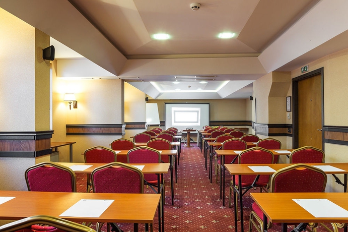 Imagen de los interiores del Hotel Best Western Plus Bristol. Foto 14