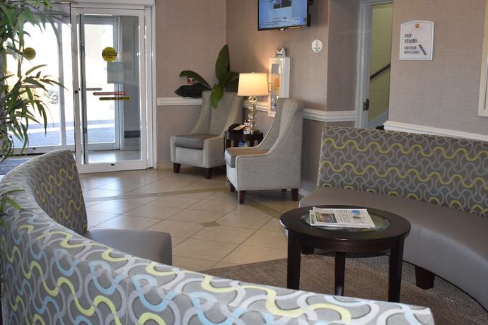Imagen de los interiores del Hotel Best Western Plus Brunswick Inn And Suites. Foto 15
