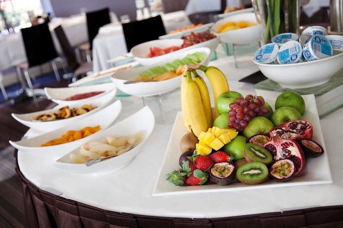 Imagen del bar/restaurante del Hotel Best Western Plus Buckingham International. Foto 3