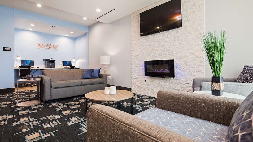 Imagen de los interiores del Hotel Best Western Plus Buda Austin Inn and Suites. Foto 20