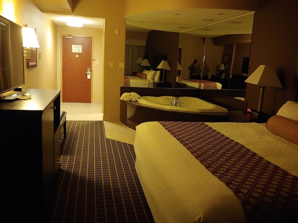 Imagen de la habitación del Hotel Best Western Plus Burlington Inn and Suites. Foto 5