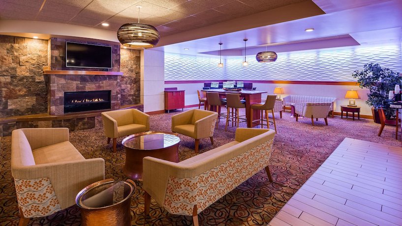 Imagen de los interiores del Hotel Best Western Plus Butte Plaza Inn. Foto 17