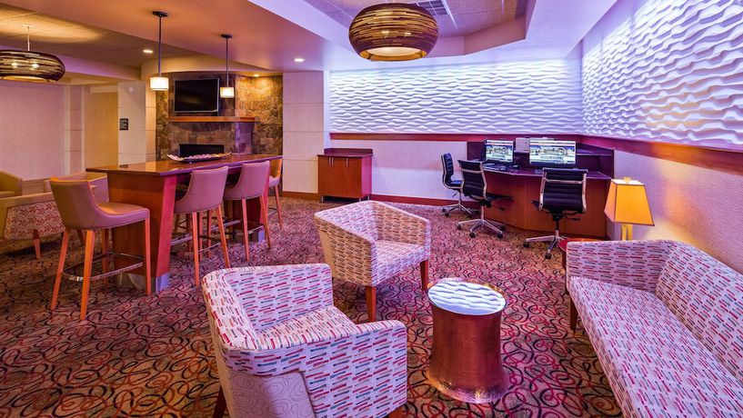Imagen de los interiores del Hotel Best Western Plus Butte Plaza Inn. Foto 19